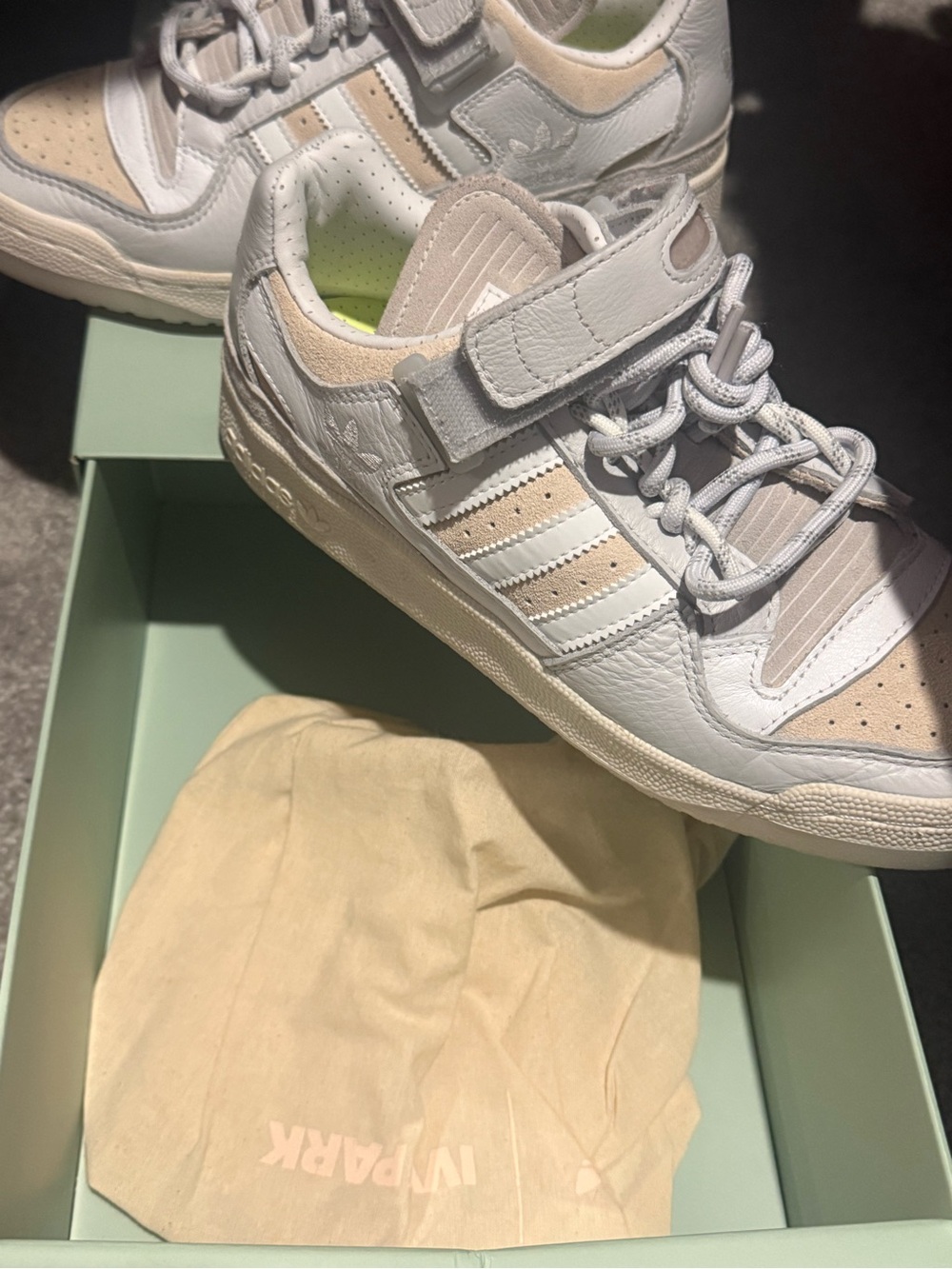 IVY PARK Kids White and Beige Low-Top Sneakers